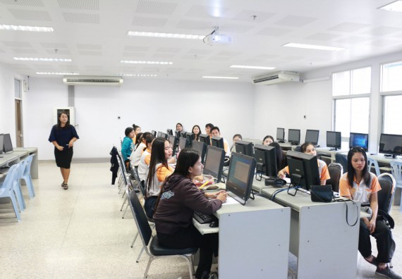 ภาพกิจกรรม โปรแกรมวิชาสาธารณสุขศาสตร์ จัดอบรมการผลิตนวัตกรรมทางสุขภาพด้วยคอมพิวเตอร์