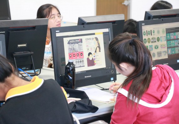 ภาพกิจกรรม โปรแกรมวิชาสาธารณสุขศาสตร์ จัดอบรมการผลิตนวัตกรรมทางสุขภาพด้วยคอมพิวเตอร์