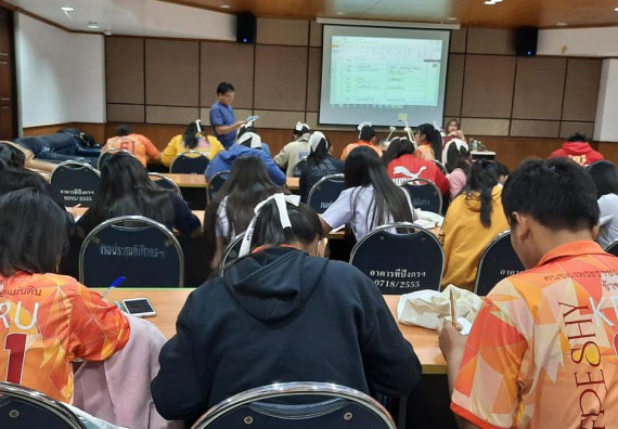 ภาพกิจกรรม โปรแกรมวิชาสาธารณสุขศาสตร์ จัดอบรม การพัฒนาด้านภาษาและการสื่อสารภาษาพม่า