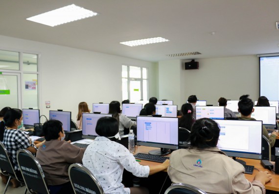 ภาพกิจกรรม คณะวิทยาศาสตร์และเทคโนโลยี จัดทดสอบฝีมือแรงงานตามมาตรฐานกรมพัฒนาฝีมือแรงงาน