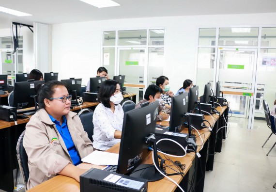 ภาพกิจกรรม คณะวิทยาศาสตร์และเทคโนโลยี จัดทดสอบฝีมือแรงงานตามมาตรฐานกรมพัฒนาฝีมือแรงงาน