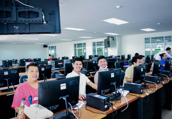 ภาพกิจกรรม คณะวิทยาศาสตร์และเทคโนโลยี จัดทดสอบฝีมือแรงงานตามมาตรฐานกรมพัฒนาฝีมือแรงงาน