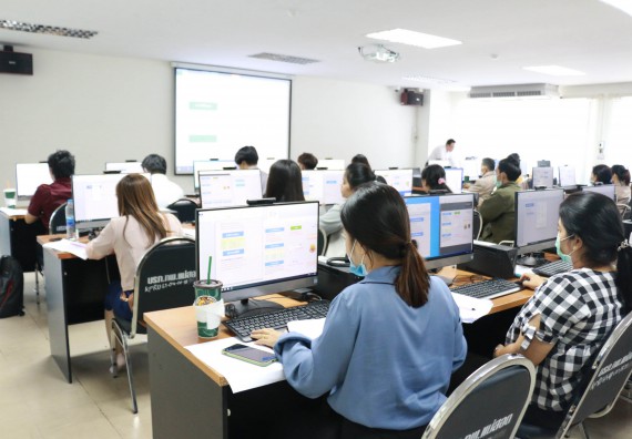 ภาพกิจกรรม คณะวิทยาศาสตร์และเทคโนโลยี จัดทดสอบฝีมือแรงงานตามมาตรฐานกรมพัฒนาฝีมือแรงงาน