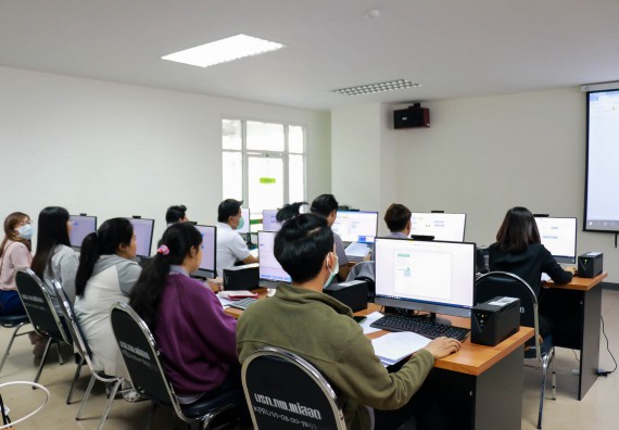 ภาพกิจกรรม คณะวิทยาศาสตร์และเทคโนโลยี จัดทดสอบฝีมือแรงงานตามมาตรฐานกรมพัฒนาฝีมือแรงงาน