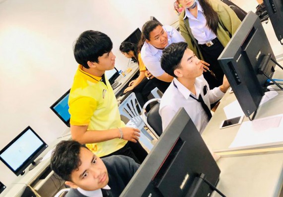 ภาพกิจกรรม โปรแกรมวิชาเคมี จัดโครงการส่งเสริมและพัฒนานักศึกษาหลักสูตรครุศาสตรบัณฑิตเคมีในศตวรรษที่ 21 (ค.บ.เคมี)