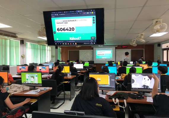 ภาพกิจกรรม โปรแกรมวิชาเคมี จัดโครงการส่งเสริมการจัดการเรียนการสอนในศตวรรษที่ 21 หลักสูตรครุศาสตรบัณฑิต สาขาวิชาเคมี