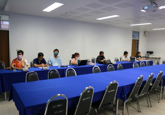 ภาพกิจกรรม คณะวิทยาศาสตร์และเทคโนโลยี จัดกิจกรรมการแลกเปลี่ยนเรียนรู้เรื่องการจัดการเรียนการสอนเพื่อเสริมสร้างคุณธรรมและจริยธรรมให้กับนักศึกษาคณะวิทยาศาสตร์และเทคโนโลยี