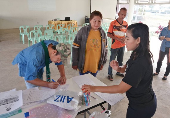 ภาพกิจกรรม  โปรแกรมวิชาเกษตรศาสตร์ จัดอบรม เรื่อง หลุมพอเพียงกับการปลูกพืช