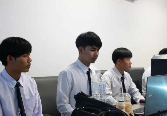 ภาพกิจกรรม หลักสูตรเทคโนโลยีสารสนเทศ จัดกิจกรรมตรวจประเมินคุณภาพภายในในรูปแบบการประเมินคุณภาพการศึกษาผ่านสื่ออิเล็กทรอนิกส์ ปีการศึกษา 2562 