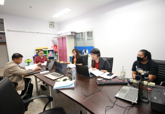 ภาพกิจกรรม โปรแกรมวิชาวิทยาการคอมพิวเตอร์ จัดกิจกรรมตรวจประเมินคุณภาพภายในในรูปแบบการประเมินคุณภาพการศึกษาผ่านสื่ออิเล็กทรอนิกส์ ปีการศึกษา 2562 หลักสูตรวิทยาการคอมพิวเตอร์