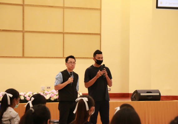 ภาพกิจกรรม สโมสรนักศึกษาคณะวิทยาศาสตร์และเทคโนโลยี จัดอบรมเชิงปฏิบัติการเรื่อง สั่งจิต ชีวิตเปลี่ยน (NLP) กิจกรรมพัฒนาความรู้ให้กับนักศึกษาและศิษย์เก่า