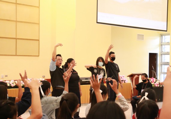 ภาพกิจกรรม สโมสรนักศึกษาคณะวิทยาศาสตร์และเทคโนโลยี จัดอบรมเชิงปฏิบัติการเรื่อง สั่งจิต ชีวิตเปลี่ยน (NLP) กิจกรรมพัฒนาความรู้ให้กับนักศึกษาและศิษย์เก่า