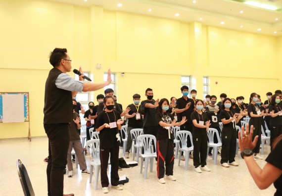 ภาพกิจกรรม สโมสรนักศึกษาคณะวิทยาศาสตร์และเทคโนโลยี จัดอบรมเชิงปฏิบัติการเรื่อง สั่งจิต ชีวิตเปลี่ยน (NLP) กิจกรรมพัฒนาความรู้ให้กับนักศึกษาและศิษย์เก่า