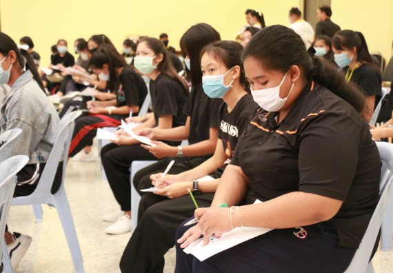 ภาพกิจกรรม สโมสรนักศึกษาคณะวิทยาศาสตร์และเทคโนโลยี จัดอบรมเชิงปฏิบัติการเรื่อง สั่งจิต ชีวิตเปลี่ยน (NLP) กิจกรรมพัฒนาความรู้ให้กับนักศึกษาและศิษย์เก่า