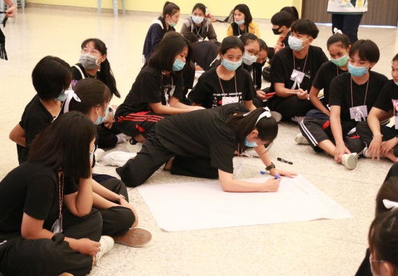 ภาพกิจกรรม สโมสรนักศึกษาคณะวิทยาศาสตร์และเทคโนโลยี จัดอบรมเชิงปฏิบัติการเรื่อง สั่งจิต ชีวิตเปลี่ยน (NLP) กิจกรรมพัฒนาความรู้ให้กับนักศึกษาและศิษย์เก่า