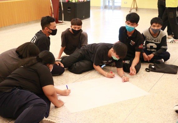 ภาพกิจกรรม สโมสรนักศึกษาคณะวิทยาศาสตร์และเทคโนโลยี จัดอบรมเชิงปฏิบัติการเรื่อง สั่งจิต ชีวิตเปลี่ยน (NLP) กิจกรรมพัฒนาความรู้ให้กับนักศึกษาและศิษย์เก่า