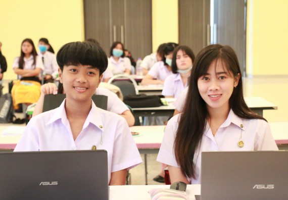 ภาพกิจกรรม คณะวิทยาศาสตร์และเทคโนโลยี จัดกิจกรรมการอบรมเตรียมความพร้อมการทำวิจัยทางเคมี สำหรับนักศึกษาโปรแกรมวิชาเคมี