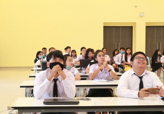 ภาพกิจกรรม คณะวิทยาศาสตร์และเทคโนโลยี จัดกิจกรรมการอบรมเตรียมความพร้อมการทำวิจัยทางเคมี สำหรับนักศึกษาโปรแกรมวิชาเคมี