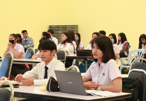 ภาพกิจกรรม คณะวิทยาศาสตร์และเทคโนโลยี จัดกิจกรรมการอบรมเตรียมความพร้อมการทำวิจัยทางเคมี สำหรับนักศึกษาโปรแกรมวิชาเคมี