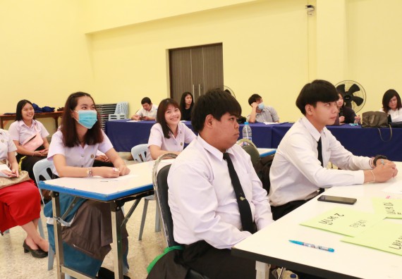 ภาพกิจกรรม คณะวิทยาศาสตร์และเทคโนโลยี จัดกิจกรรมการอบรมเตรียมความพร้อมการทำวิจัยทางเคมี สำหรับนักศึกษาโปรแกรมวิชาเคมี