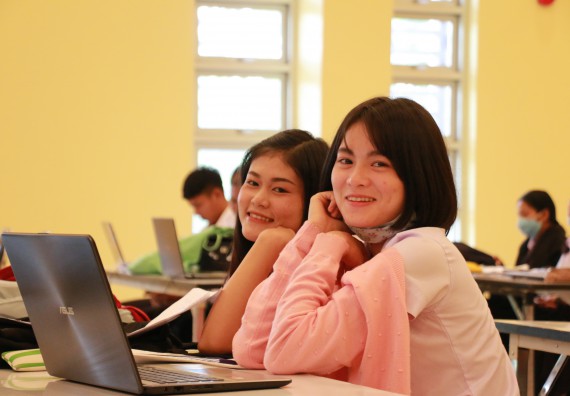 ภาพกิจกรรม คณะวิทยาศาสตร์และเทคโนโลยี จัดกิจกรรมการอบรมเตรียมความพร้อมการทำวิจัยทางเคมี สำหรับนักศึกษาโปรแกรมวิชาเคมี