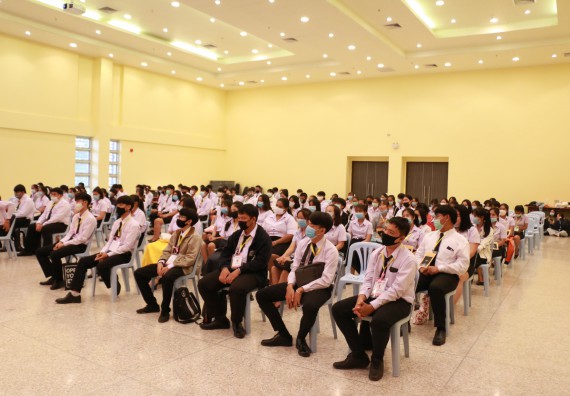 ภาพกิจกรรม สโมสรนักศึกษาคณะวิทยาศาสตร์และเทคโนโลยี จัดกิจกรรมรักแรกผูกจิตนักศึกษาวิทยาศาสตร์และเทคโนโลยี