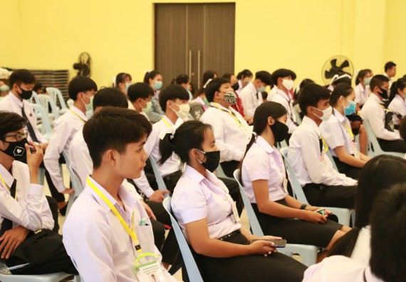 ภาพกิจกรรม สโมสรนักศึกษาคณะวิทยาศาสตร์และเทคโนโลยี จัดกิจกรรมรักแรกผูกจิตนักศึกษาวิทยาศาสตร์และเทคโนโลยี