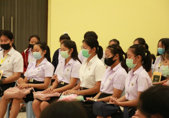 ภาพกิจกรรม สโมสรนักศึกษาคณะวิทยาศาสตร์และเทคโนโลยี จัดกิจกรรมรักแรกผูกจิตนักศึกษาวิทยาศาสตร์และเทคโนโลยี