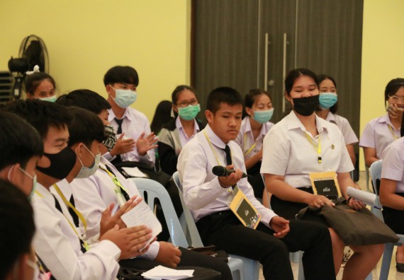 ภาพกิจกรรม สโมสรนักศึกษาคณะวิทยาศาสตร์และเทคโนโลยี จัดกิจกรรมรักแรกผูกจิตนักศึกษาวิทยาศาสตร์และเทคโนโลยี