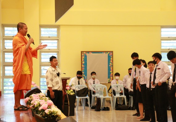 ภาพกิจกรรม สโมสรนักศึกษาคณะวิทยาศาสตร์และเทคโนโลยี จัดกิจกรรมรักแรกผูกจิตนักศึกษาวิทยาศาสตร์และเทคโนโลยี