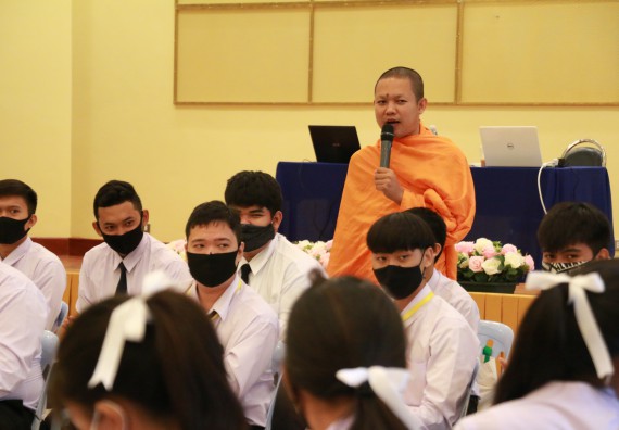 ภาพกิจกรรม สโมสรนักศึกษาคณะวิทยาศาสตร์และเทคโนโลยี จัดกิจกรรมรักแรกผูกจิตนักศึกษาวิทยาศาสตร์และเทคโนโลยี