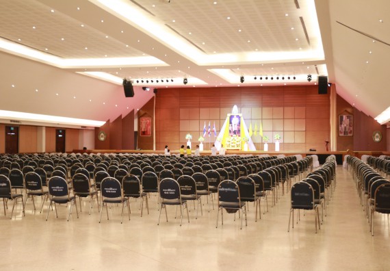 ภาพกิจกรรม พิธีถวายพระพรชัยมงคลและพิธีถวายสัตย์ปฏิญาณ เพื่อเป็นข้าราชการที่ดีและพลังของแผ่นดิน ประจำปี 2563 เนื่องในโอกาสวันเฉลิมพระชนมพรรษา พระบาทสมเด็จพระปรเมนทรรามาธิบดีศรีสินทรมหาวชิราลงกรณ พระวชิรเกล้าเจ้าอยู่หัว