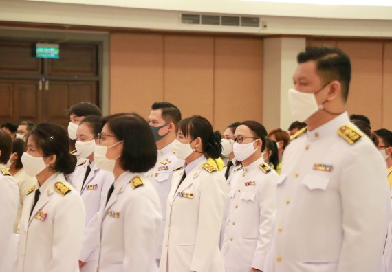 ภาพกิจกรรม พิธีถวายพระพรชัยมงคลและพิธีถวายสัตย์ปฏิญาณ เพื่อเป็นข้าราชการที่ดีและพลังของแผ่นดิน ประจำปี 2563 เนื่องในโอกาสวันเฉลิมพระชนมพรรษา พระบาทสมเด็จพระปรเมนทรรามาธิบดีศรีสินทรมหาวชิราลงกรณ พระวชิรเกล้าเจ้าอยู่หัว