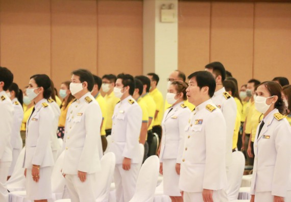 ภาพกิจกรรม พิธีถวายพระพรชัยมงคลและพิธีถวายสัตย์ปฏิญาณ เพื่อเป็นข้าราชการที่ดีและพลังของแผ่นดิน ประจำปี 2563 เนื่องในโอกาสวันเฉลิมพระชนมพรรษา พระบาทสมเด็จพระปรเมนทรรามาธิบดีศรีสินทรมหาวชิราลงกรณ พระวชิรเกล้าเจ้าอยู่หัว