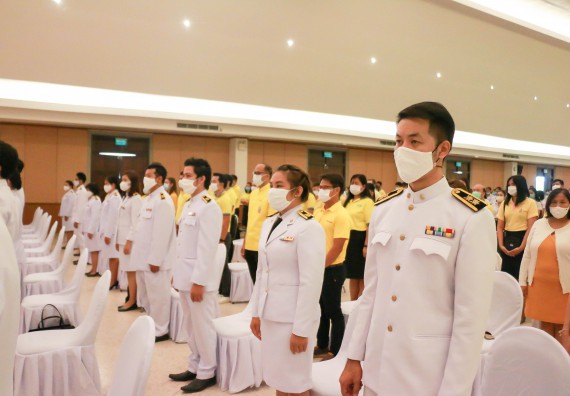 ภาพกิจกรรม พิธีถวายพระพรชัยมงคลและพิธีถวายสัตย์ปฏิญาณ เพื่อเป็นข้าราชการที่ดีและพลังของแผ่นดิน ประจำปี 2563 เนื่องในโอกาสวันเฉลิมพระชนมพรรษา พระบาทสมเด็จพระปรเมนทรรามาธิบดีศรีสินทรมหาวชิราลงกรณ พระวชิรเกล้าเจ้าอยู่หัว