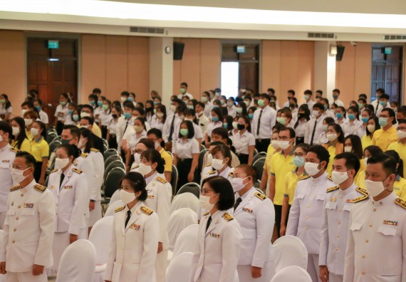 ภาพกิจกรรม พิธีถวายพระพรชัยมงคลและพิธีถวายสัตย์ปฏิญาณ เพื่อเป็นข้าราชการที่ดีและพลังของแผ่นดิน ประจำปี 2563 เนื่องในโอกาสวันเฉลิมพระชนมพรรษา พระบาทสมเด็จพระปรเมนทรรามาธิบดีศรีสินทรมหาวชิราลงกรณ พระวชิรเกล้าเจ้าอยู่หัว