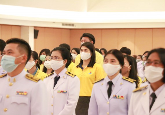 ภาพกิจกรรม พิธีถวายพระพรชัยมงคลและพิธีถวายสัตย์ปฏิญาณ เพื่อเป็นข้าราชการที่ดีและพลังของแผ่นดิน ประจำปี 2563 เนื่องในโอกาสวันเฉลิมพระชนมพรรษา พระบาทสมเด็จพระปรเมนทรรามาธิบดีศรีสินทรมหาวชิราลงกรณ พระวชิรเกล้าเจ้าอยู่หัว