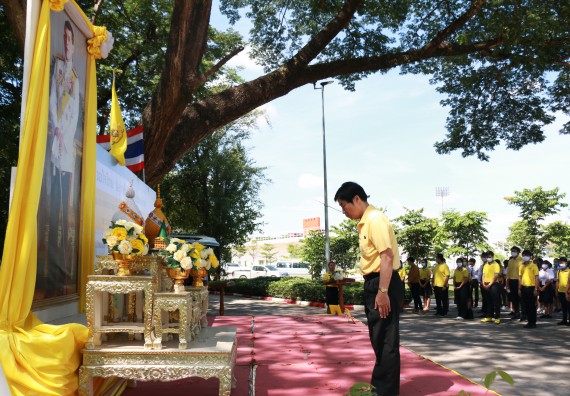 ภาพกิจกรรม พิธีถวายพระพรชัยมงคลและพิธีถวายสัตย์ปฏิญาณ เพื่อเป็นข้าราชการที่ดีและพลังของแผ่นดิน ประจำปี 2563 เนื่องในโอกาสวันเฉลิมพระชนมพรรษา พระบาทสมเด็จพระปรเมนทรรามาธิบดีศรีสินทรมหาวชิราลงกรณ พระวชิรเกล้าเจ้าอยู่หัว
