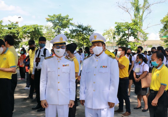 ภาพกิจกรรม พิธีถวายพระพรชัยมงคลและพิธีถวายสัตย์ปฏิญาณ เพื่อเป็นข้าราชการที่ดีและพลังของแผ่นดิน ประจำปี 2563 เนื่องในโอกาสวันเฉลิมพระชนมพรรษา พระบาทสมเด็จพระปรเมนทรรามาธิบดีศรีสินทรมหาวชิราลงกรณ พระวชิรเกล้าเจ้าอยู่หัว