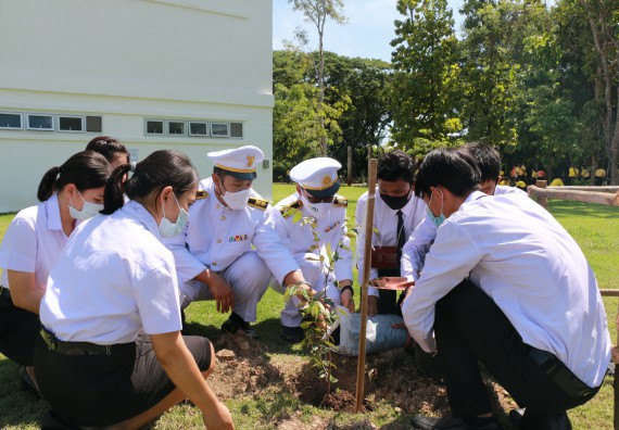 ภาพกิจกรรม พิธีถวายพระพรชัยมงคลและพิธีถวายสัตย์ปฏิญาณ เพื่อเป็นข้าราชการที่ดีและพลังของแผ่นดิน ประจำปี 2563 เนื่องในโอกาสวันเฉลิมพระชนมพรรษา พระบาทสมเด็จพระปรเมนทรรามาธิบดีศรีสินทรมหาวชิราลงกรณ พระวชิรเกล้าเจ้าอยู่หัว