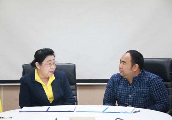 ภาพกิจกรรม โปรแกรมวิชาชีววิทยา จัดกิจกรรมลงนามบันทึกข้อตกลงความร่วมมือ (MOU) ระหว่างมหาวิทยาลัยราชภัฏกำแพงเพชร กับ บริษัท ไมโครอินโนเวต จำกัด