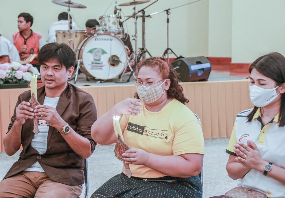 ภาพกิจกรรม สโมสรนักศึกษาคณะวิทยาศาสตร์และเทคโนโลยี จัดกิจกรรมบายศรีสู่ขวัญคณะวิทยาศาสตร์และเทคโนโลยี