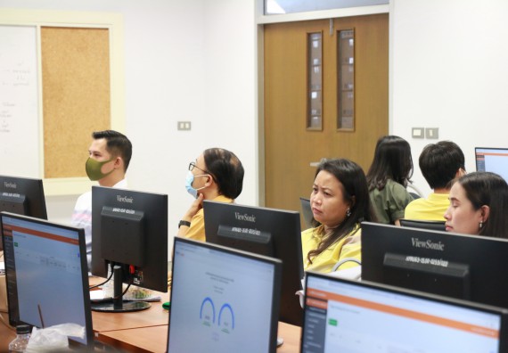 ภาพกิจกรรม คณะวิทยาศาสตร์และเทคโนโลยี เข้าร่วม อบรมระบบสำนักงานอัตโนมัติ (e-office) และระบบการลาและไปราชการ (e-personal)