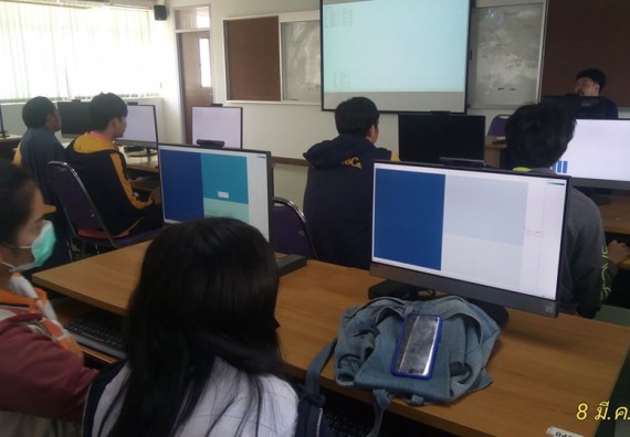 ภาพกิจกรรม โปรแกรมวิชาวิทยาการคอมพิวเตอร์ จัดอบรมเชิงปฏิบัติการ เรื่อง Business Intelligence Tools with Tableau and Qliksence