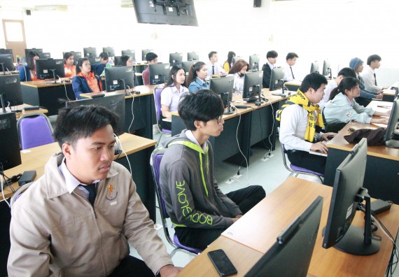 ภาพกิจกรรม โปรแกรมวิชาวิทยาการคอมพิวเตอร์ จัดอบรมเชิงปฏิบัติการการสร้าง Chatbot ด้วย Chatfuel