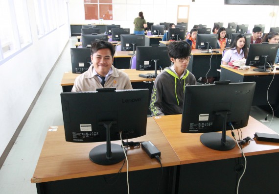 ภาพกิจกรรม โปรแกรมวิชาวิทยาการคอมพิวเตอร์ จัดอบรมเชิงปฏิบัติการการสร้าง Chatbot ด้วย Chatfuel