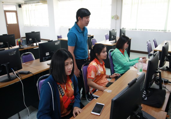 ภาพกิจกรรม โปรแกรมวิชาวิทยาการคอมพิวเตอร์ จัดอบรมเชิงปฏิบัติการการสร้าง Chatbot ด้วย Chatfuel