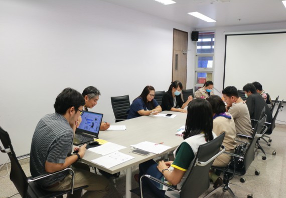 ภาพกิจกรรม คณะวิทยาศาสตร์และเทคโนโลยี จัดประชุม เรื่อง การจัดค่ายวิทยาศาสตร์โรงเรียนสาธิตฯ