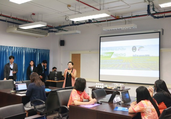 ภาพกิจกรรม โปรแกรมวิชาวิทยาการคอมพิวเตอร์ จัดกิจกรรมพัฒนาทักษะวิชาการ วิชาชีพวิทยาการคอมพิวเตอร์ให้กับบุคคลภายนอก