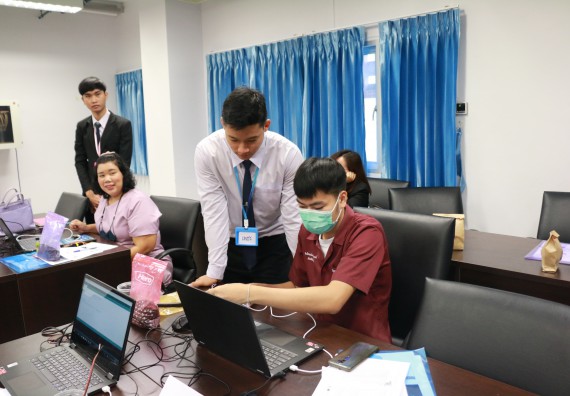 ภาพกิจกรรม โปรแกรมวิชาวิทยาการคอมพิวเตอร์ จัดกิจกรรมพัฒนาทักษะวิชาการ วิชาชีพวิทยาการคอมพิวเตอร์ให้กับบุคคลภายนอก